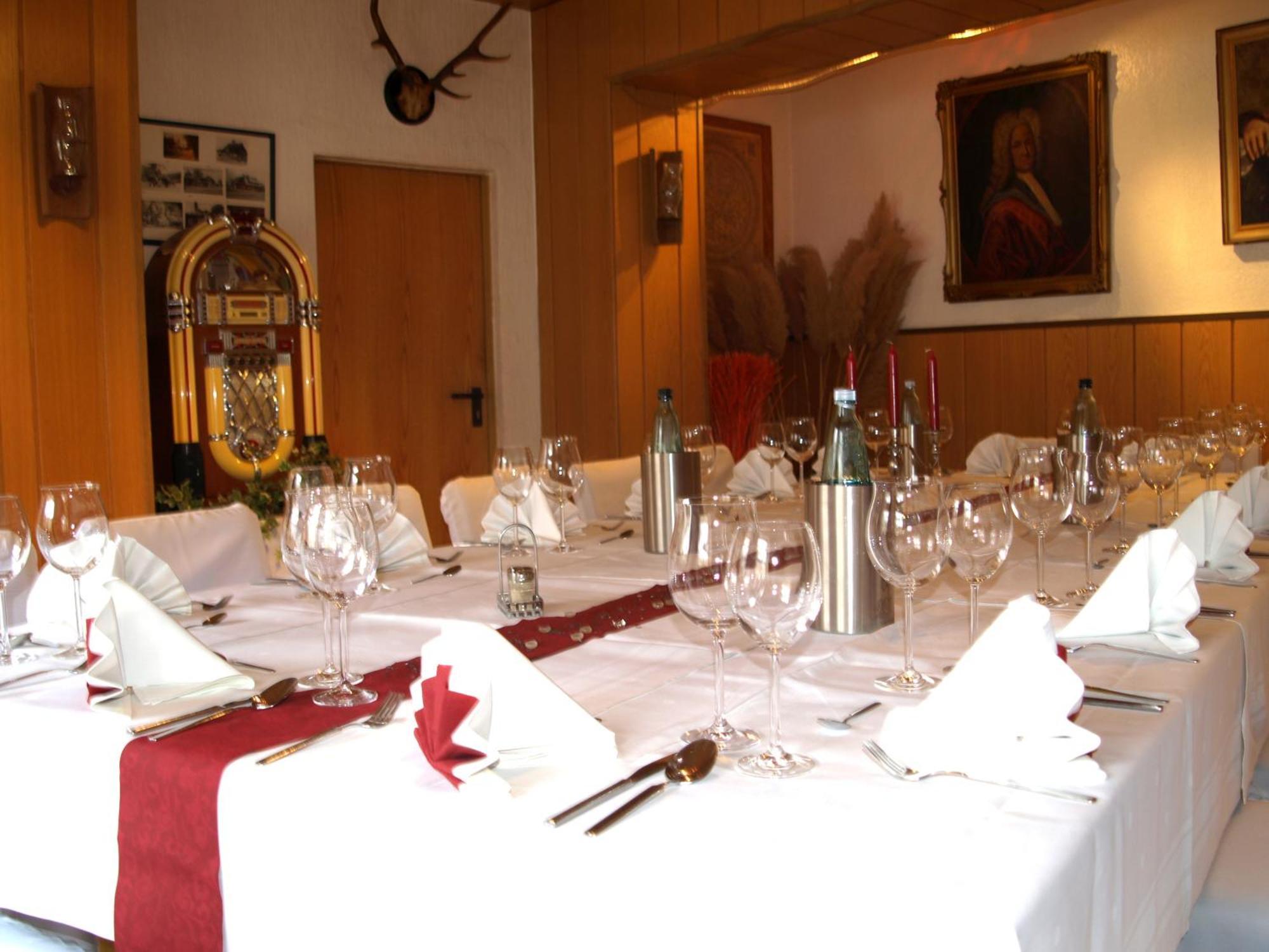Hotel Auerhahn Grevenkrug ภายนอก รูปภาพ